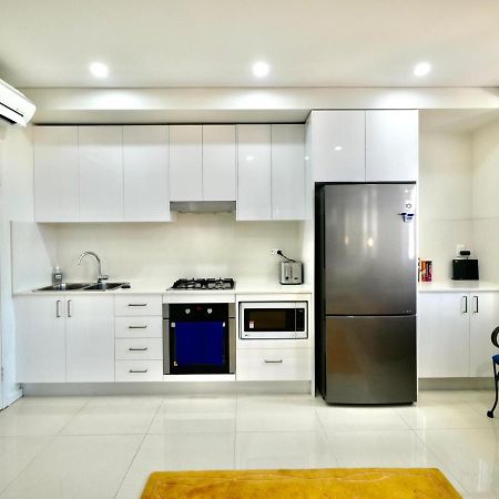 City Beach Studio Apartment Newcastle Bagian luar foto